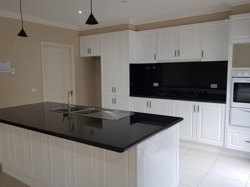42 Kalman Road, Epping, VIC 3076 - Thumbnail 2 - 18/01/2021