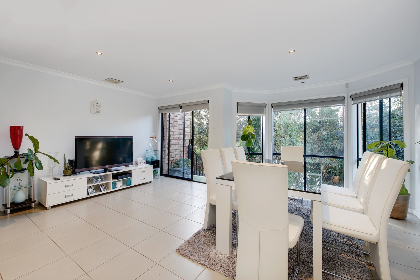 19 Langbourne CourtGreenvale, VIC 3059, Greenvale - Thumbnail 4