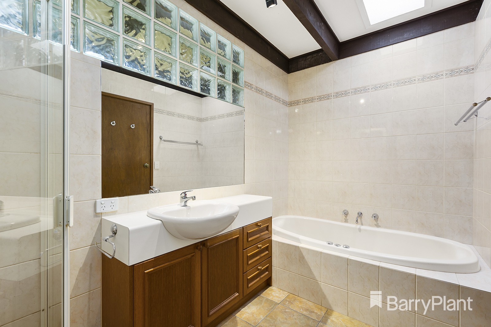29 Alimar RoadGlen Waverley, VIC 3150, Glen Waverley - Thumbnail 7