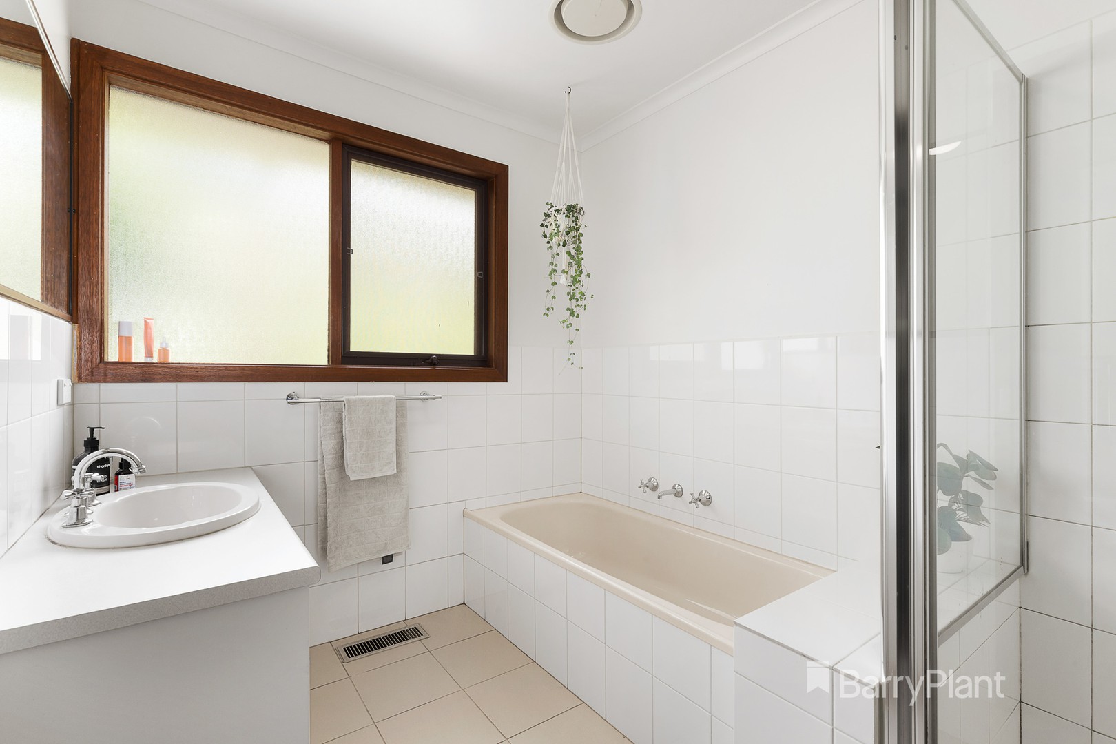 4 View RoadThe Basin, VIC 3154, The Basin - Thumbnail 7