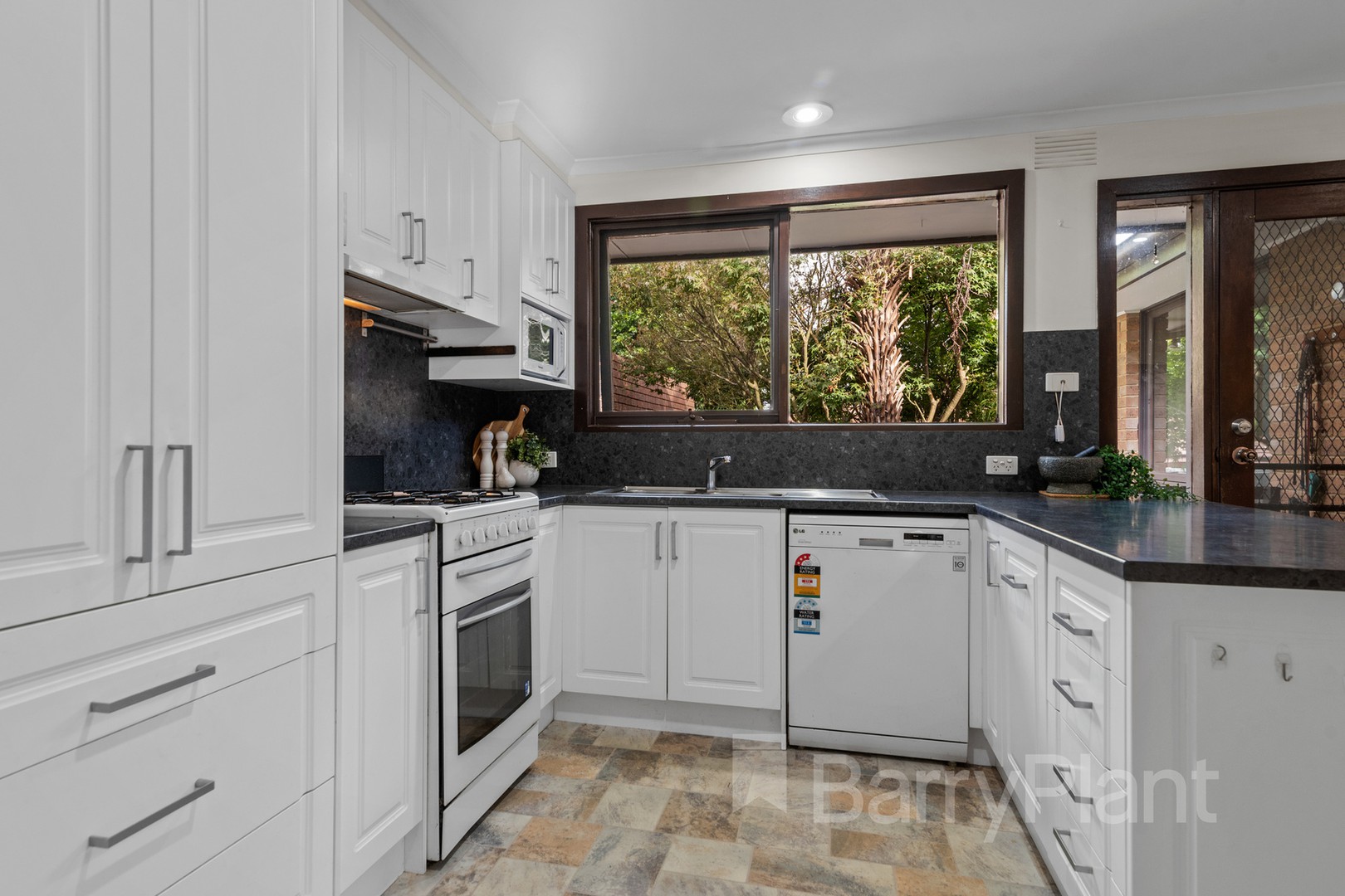 38 Kidderminster DriveWantirna, VIC 3152, Wantirna - Thumbnail 5