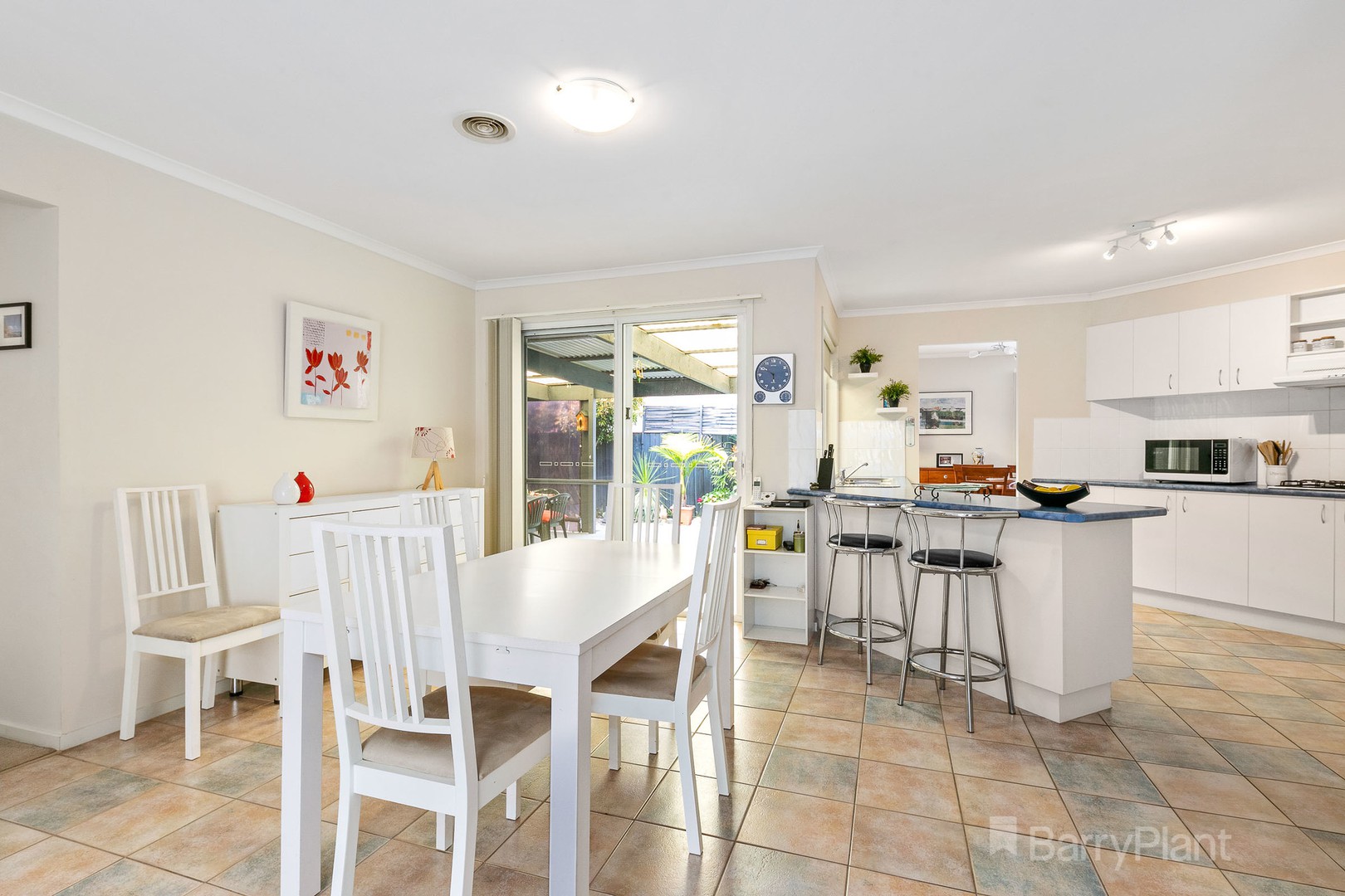 57 Kershaw DriveNarre Warren South, VIC 3805, Narre Warren South - Thumbnail 2