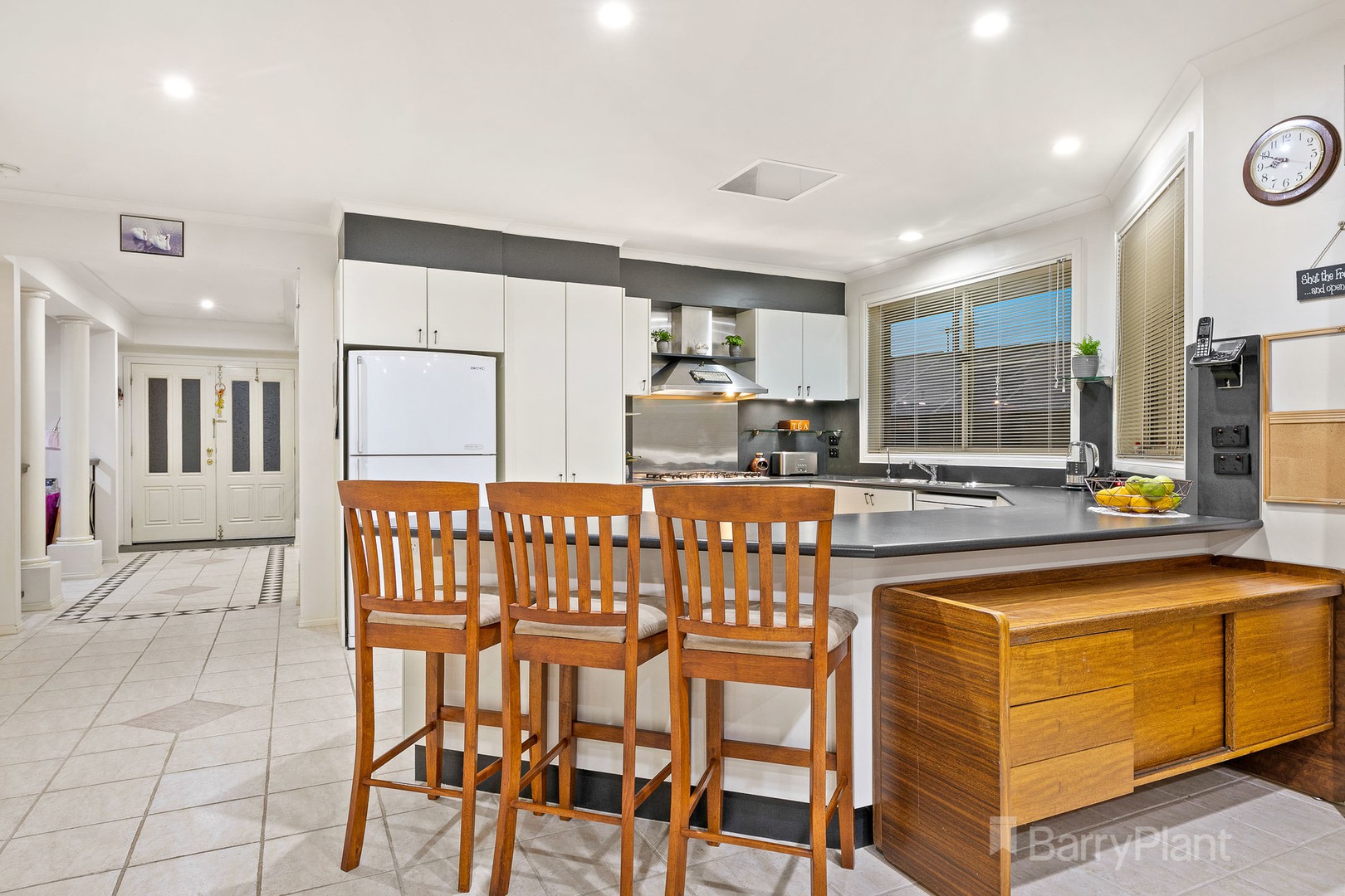 24 Clarinda DriveNarre Warren, VIC 3805, Narre Warren - Thumbnail 6