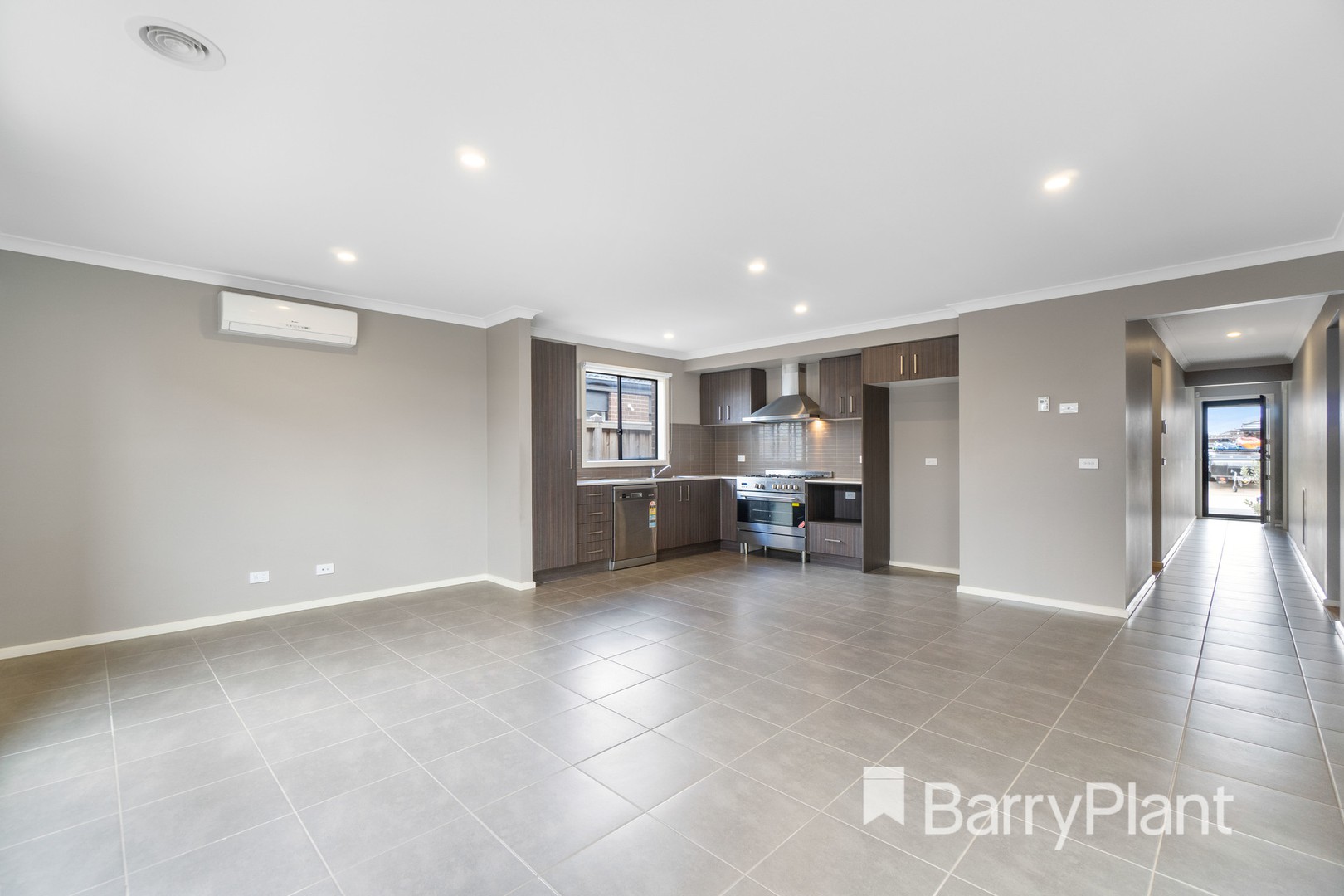 13 Stonecrop WayWyndham Vale, VIC 3024, Wyndham Vale - Thumbnail 4