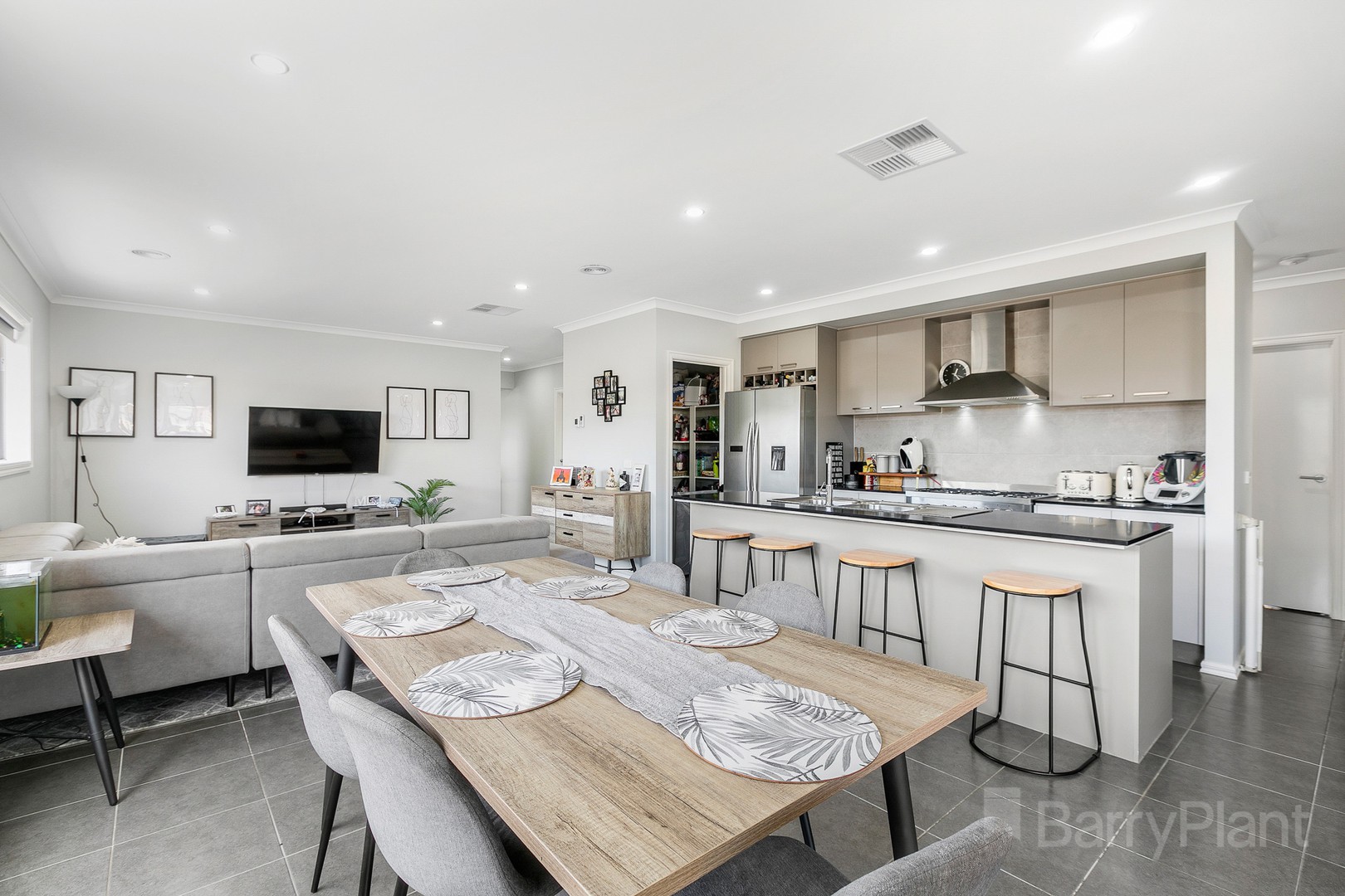 19 Persian CrescentTarneit, VIC 3029, Tarneit - Thumbnail 8