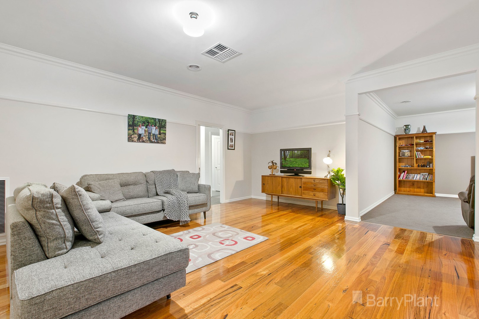 56 Harrison WayPakenham, VIC 3810, Pakenham - Thumbnail 4