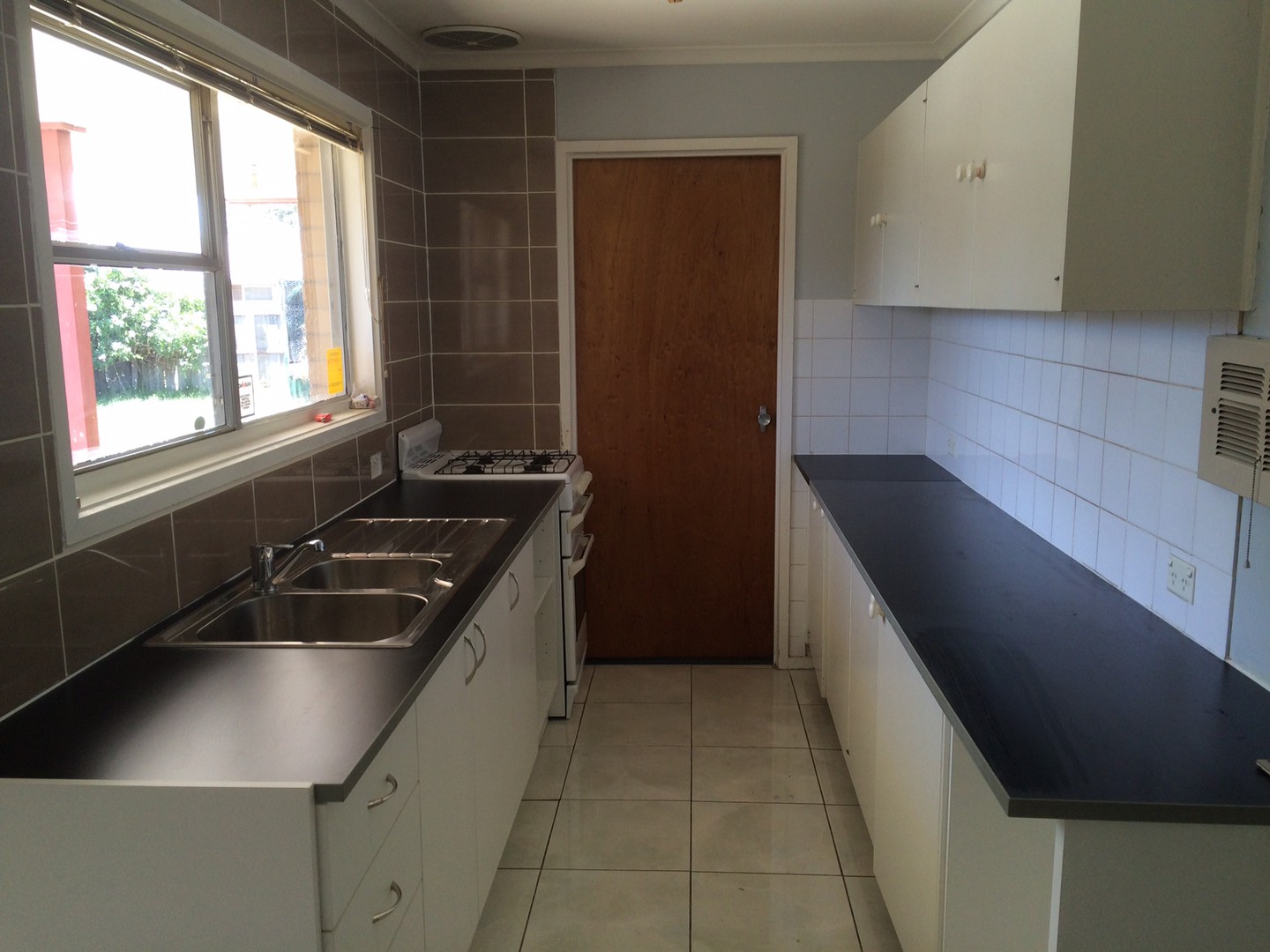 12 Explorer Court, Whittington, VIC 3219 - Thumbnail 2 - 21/01/2021