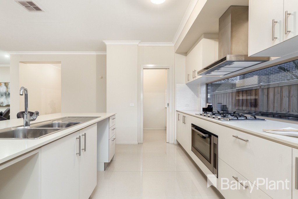 15 Patricia LoopKeysborough, VIC 3173, Keysborough - Thumbnail 6