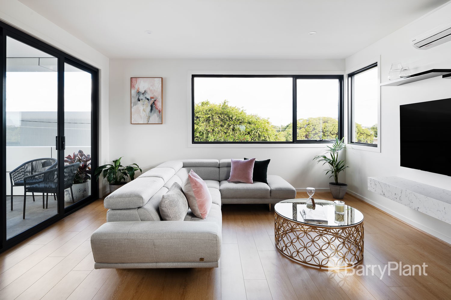 2/2 Olver StreetPreston, VIC 3072, Preston - Thumbnail 3