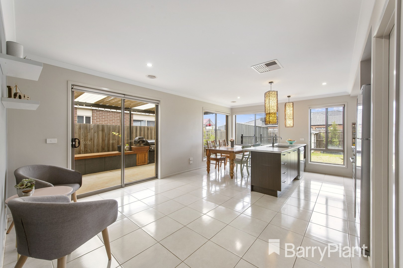 31 Mapleton BoulevardMelton South, VIC 3338, Melton South - Thumbnail 5