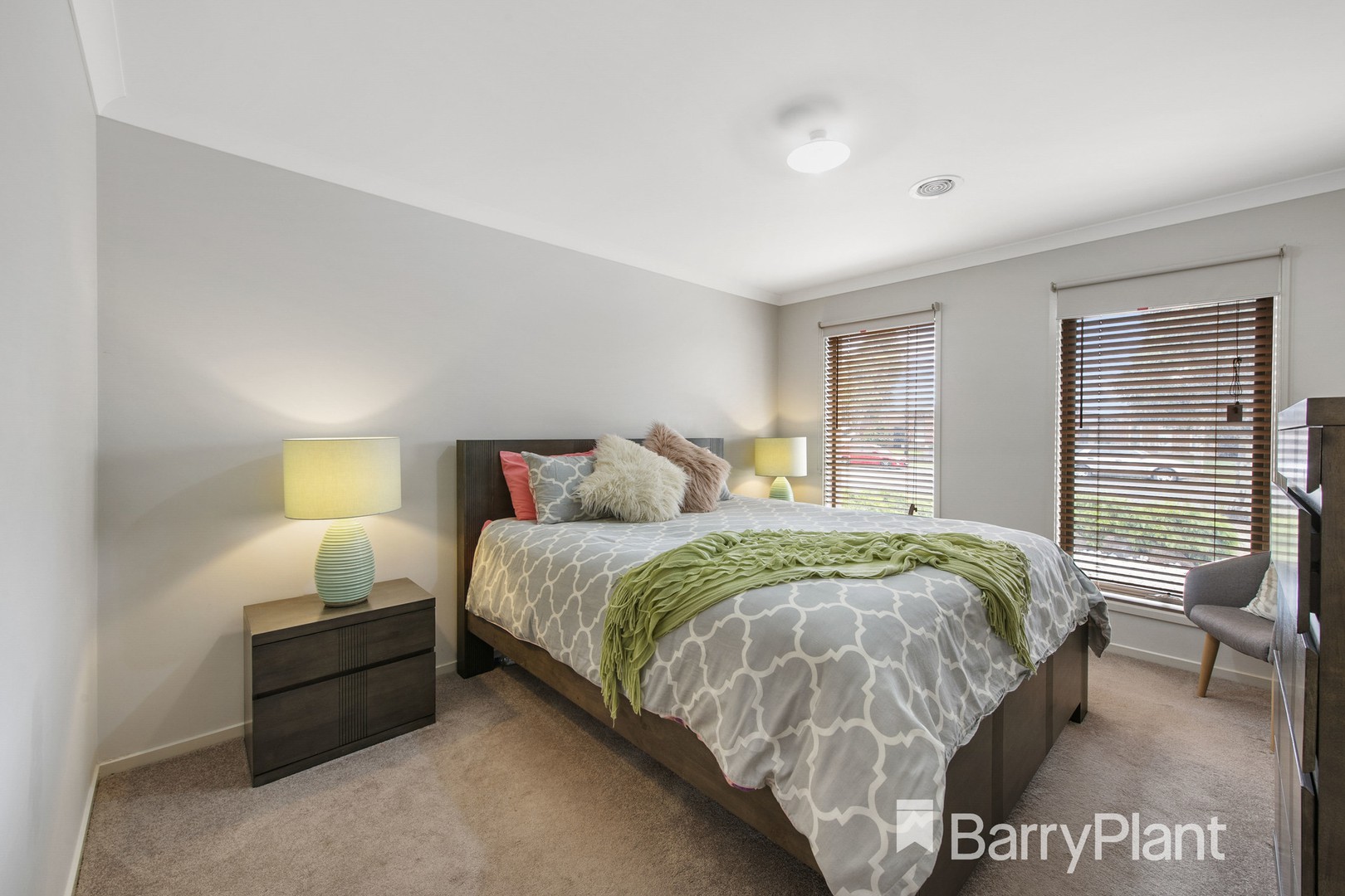 31 Mapleton BoulevardMelton South, VIC 3338, Melton South - Thumbnail 6