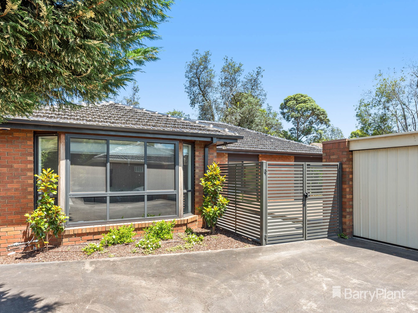 2/16 Glen Ebor Avenue, Blackburn, VIC 3130 - Thumbnail 1 - 22/01/2021