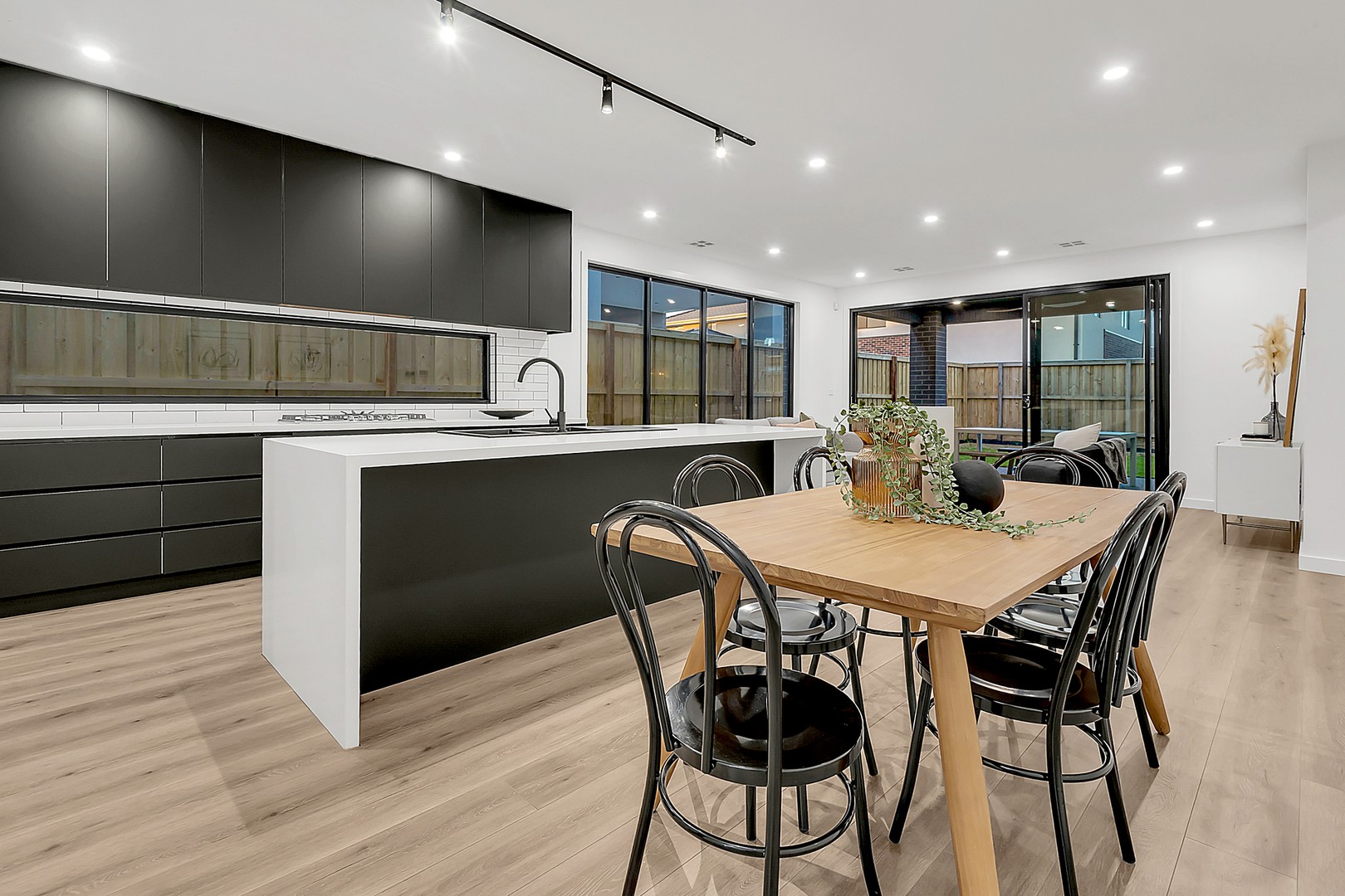 44 Lemonwood DriveGreenvale, VIC 3059, Greenvale - Thumbnail 4