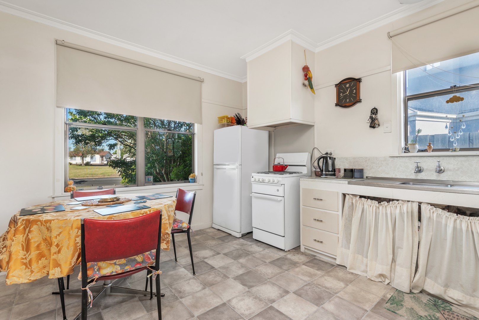 102 Robin AvenueNorlane, VIC 3214, Norlane - Thumbnail 3
