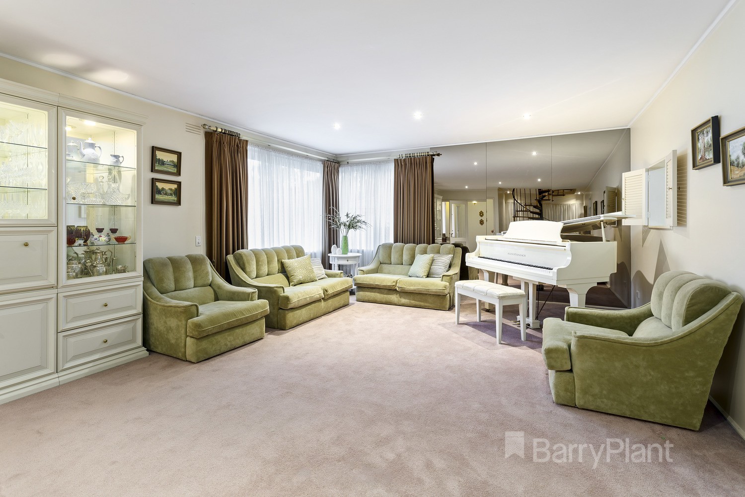 30 Ledbury CrescentBundoora, VIC 3083, Bundoora - Thumbnail 3