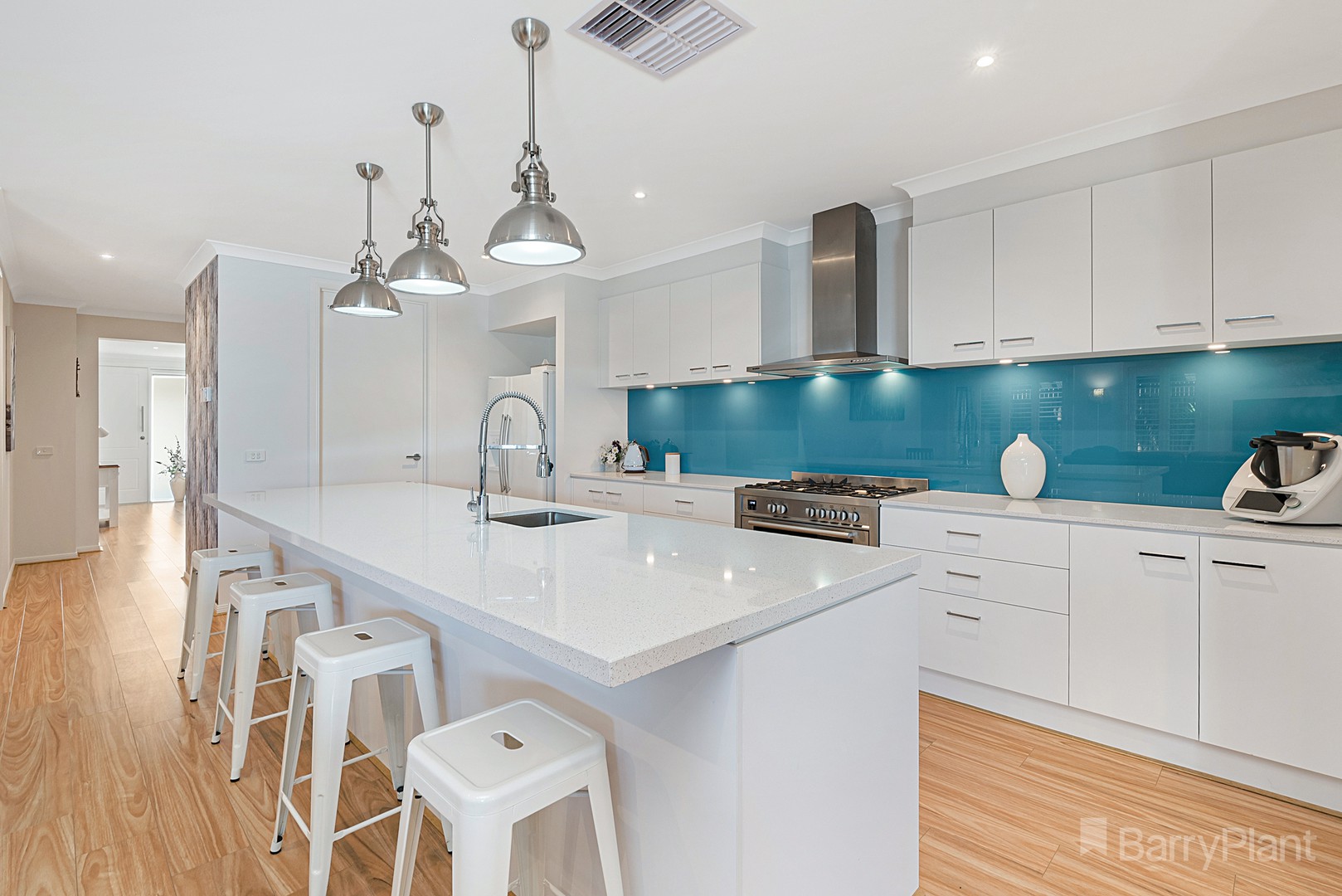 151 Mandalay CctBeveridge, VIC 3753, Beveridge - Thumbnail 2