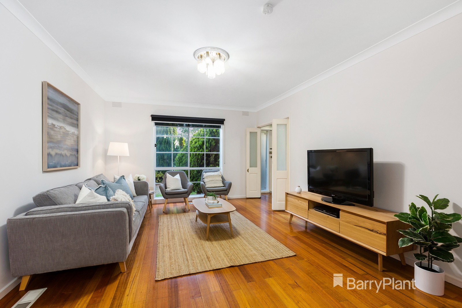 6 Farrer Court, Doncaster East, VIC 3109, Doncaster East - Thumbnail 2