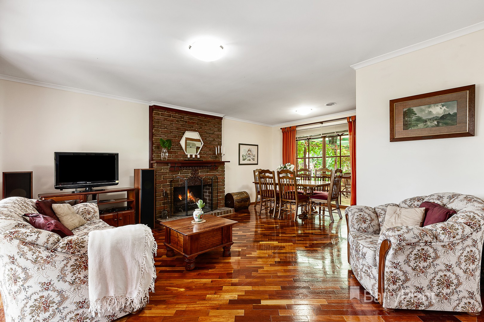 8 Rojim CourtWattle Glen, VIC 3096, Wattle Glen - Thumbnail 2