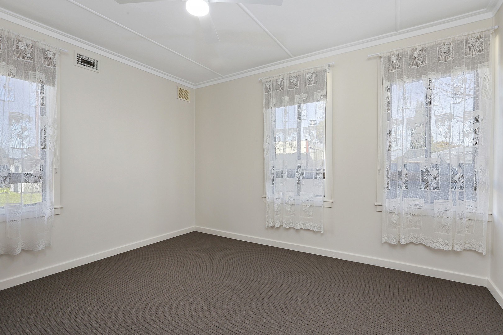 1 Ulladulla StreetNorlane, VIC 3214, Norlane - Thumbnail 3