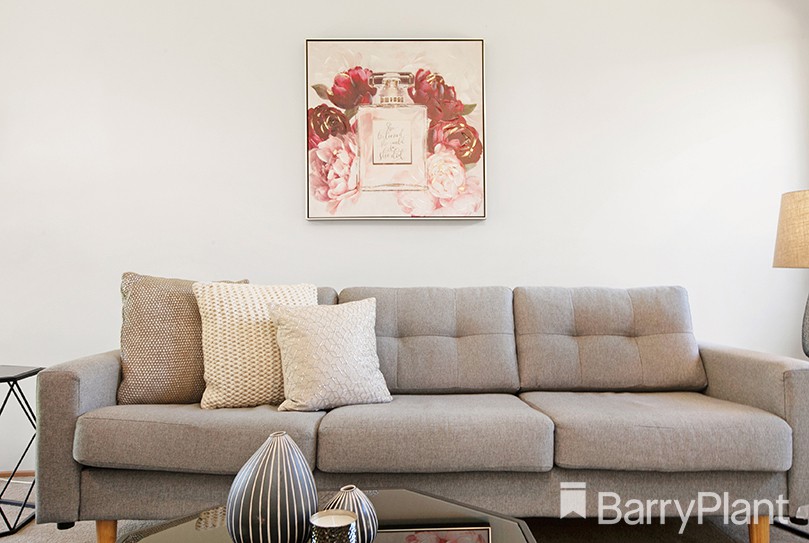 35 Roycroft AvenueMill Park, VIC 3082, Mill Park - Thumbnail 4