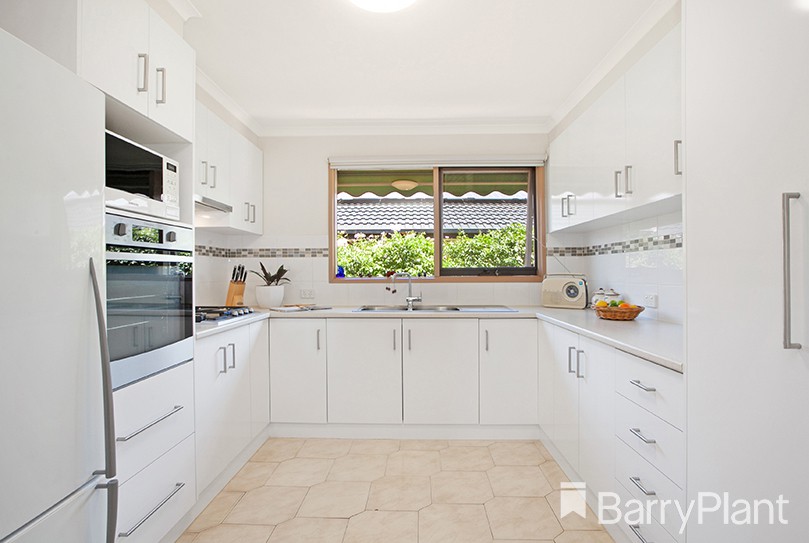 35 Roycroft AvenueMill Park, VIC 3082, Mill Park - Thumbnail 5