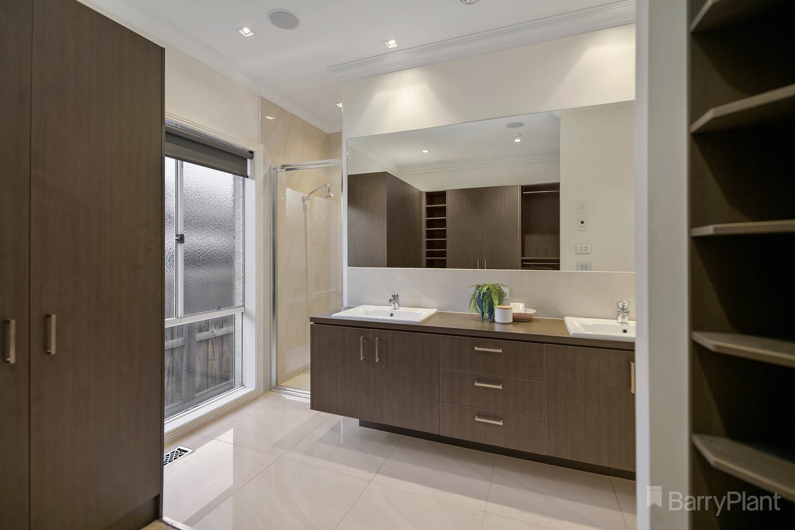 55 Henry Lawson DrivePakenham, VIC 3810, Pakenham - Thumbnail 5