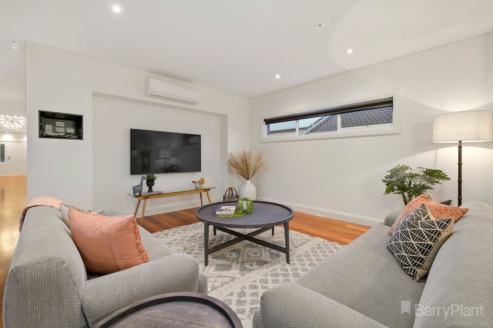 55 Henry Lawson DrivePakenham, VIC 3810, Pakenham - Thumbnail 7