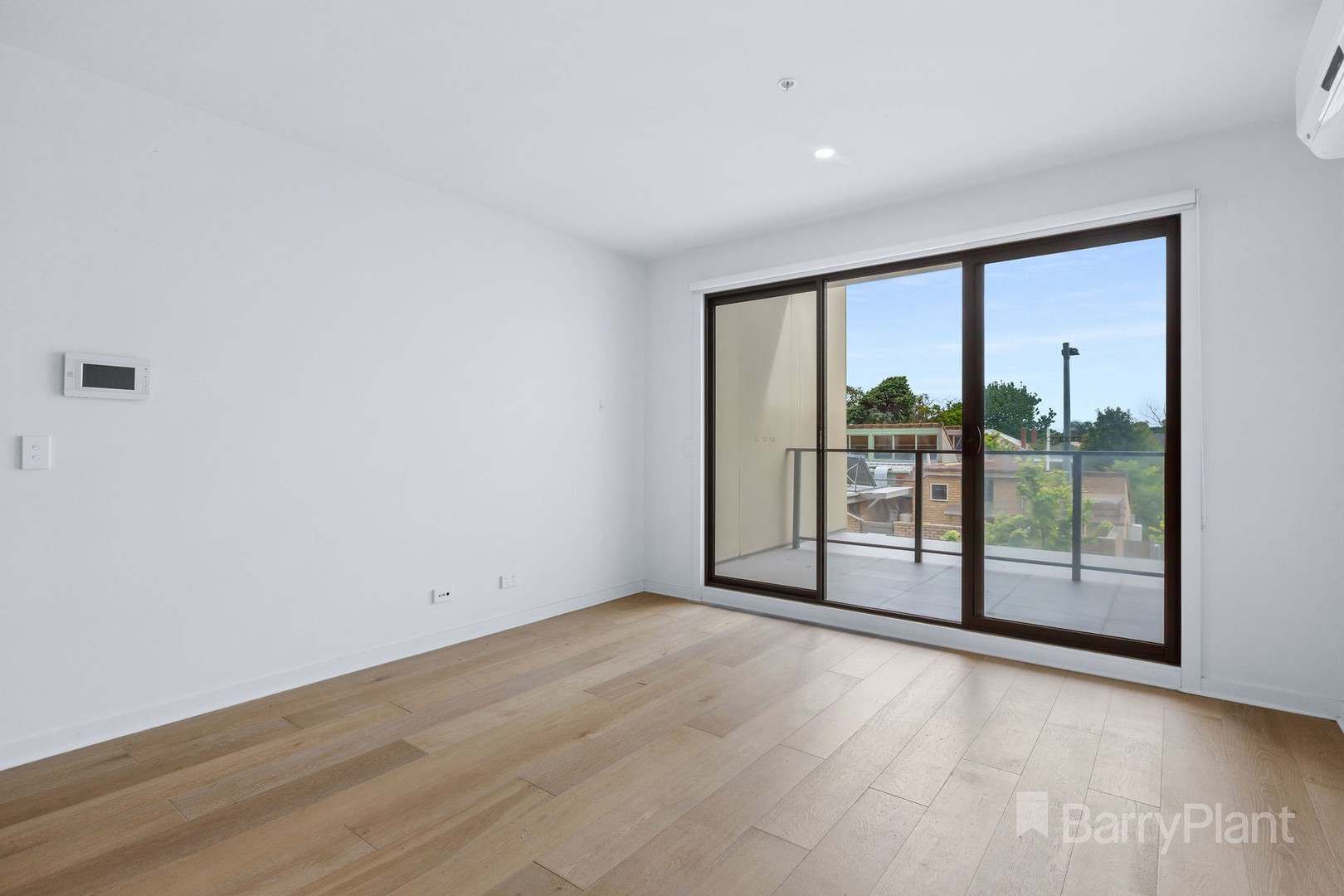 Level 1, 5/8 Ebdale Street, Frankston, VIC, 3199, Frankston - Thumbnail 3