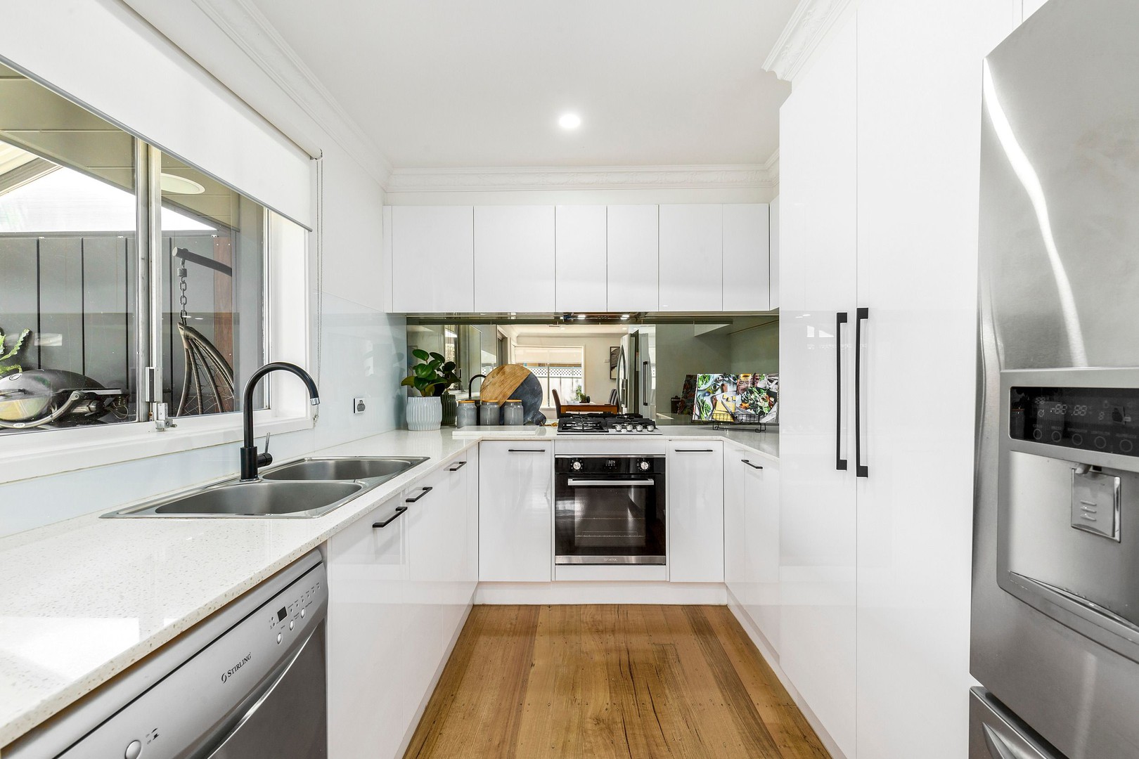 121 Sterling DriveKeilor East, VIC 3033, Keilor East - Thumbnail 3