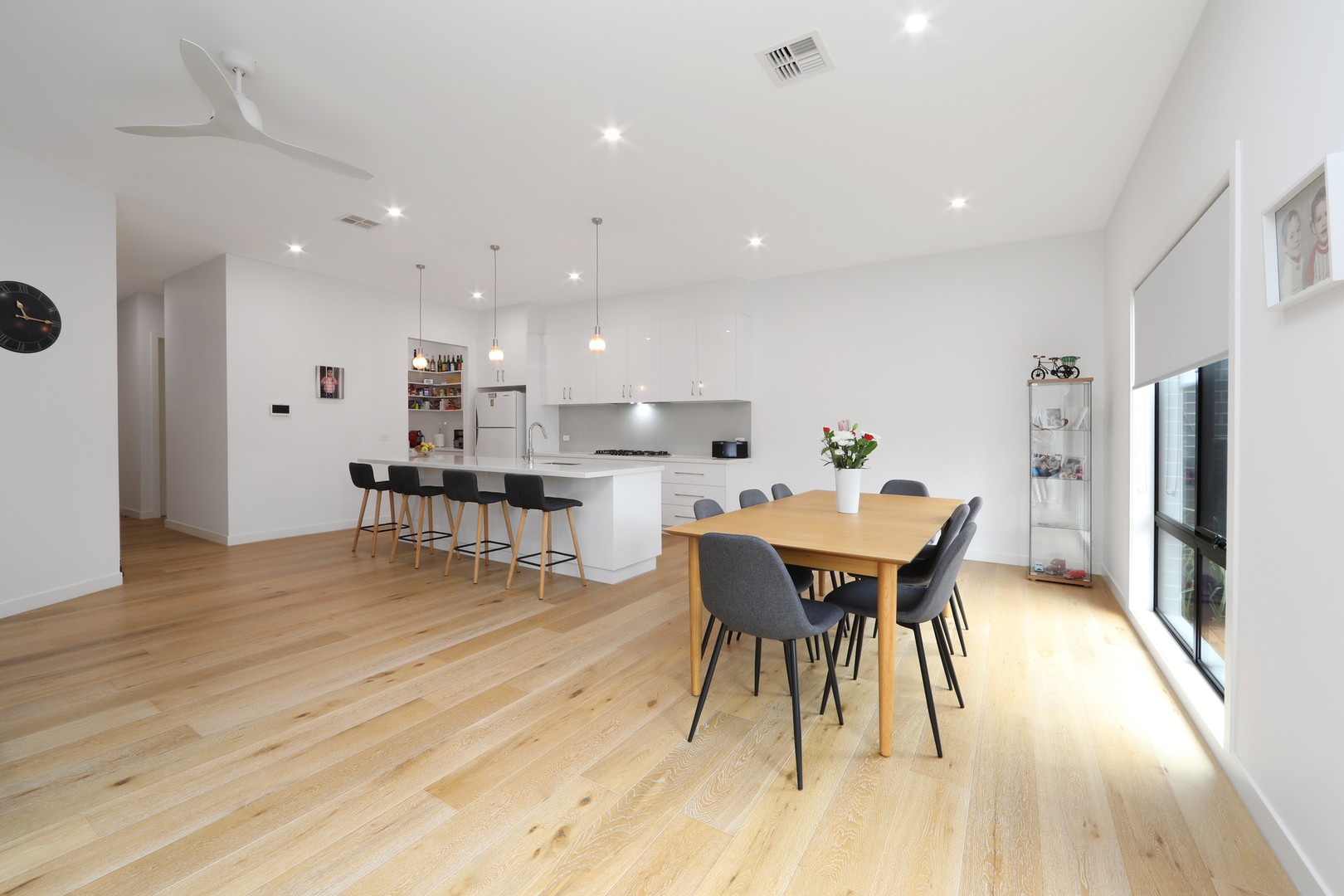 13 Blake CourtScoresby, VIC 3179, Scoresby - Thumbnail 2