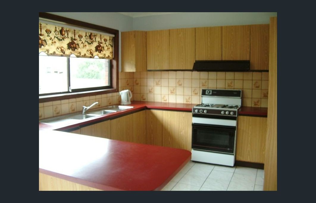 2/30 MELROSE Street, Mordialloc, VIC 3195 - Thumbnail 2 - 28/01/2021
