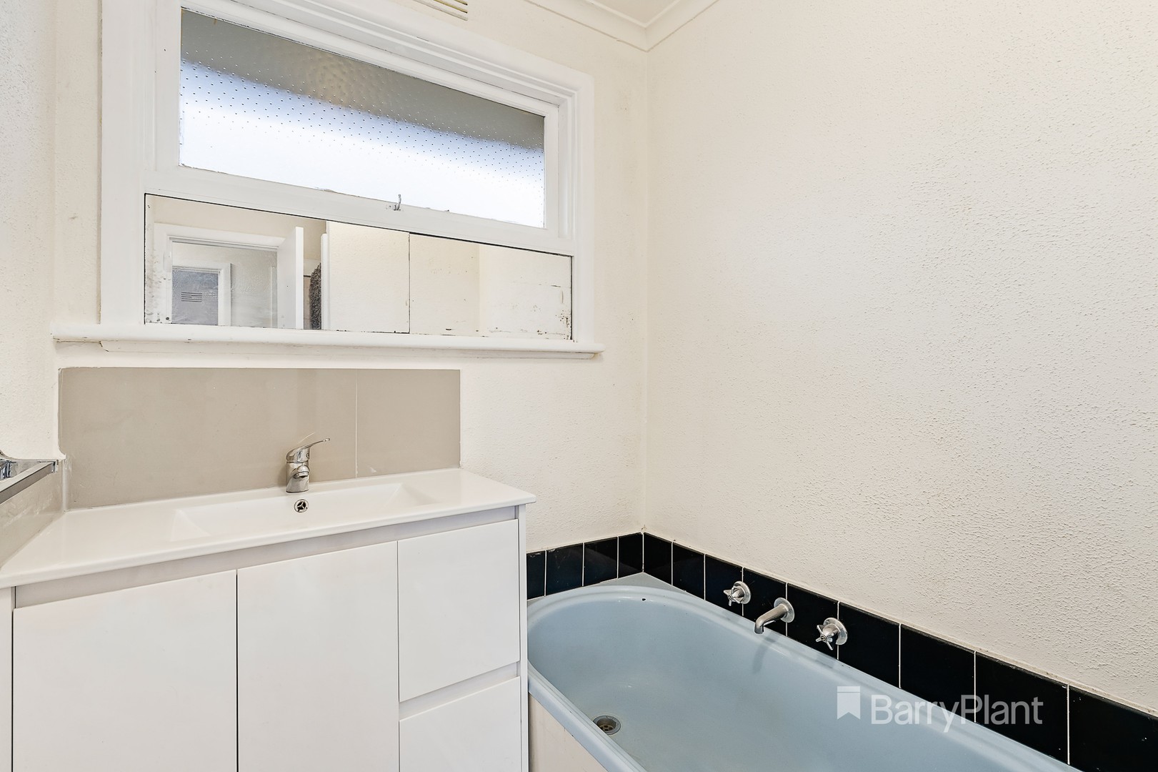 43 Kenneth Street, Bulleen, VIC 3105, Bulleen - Thumbnail 6