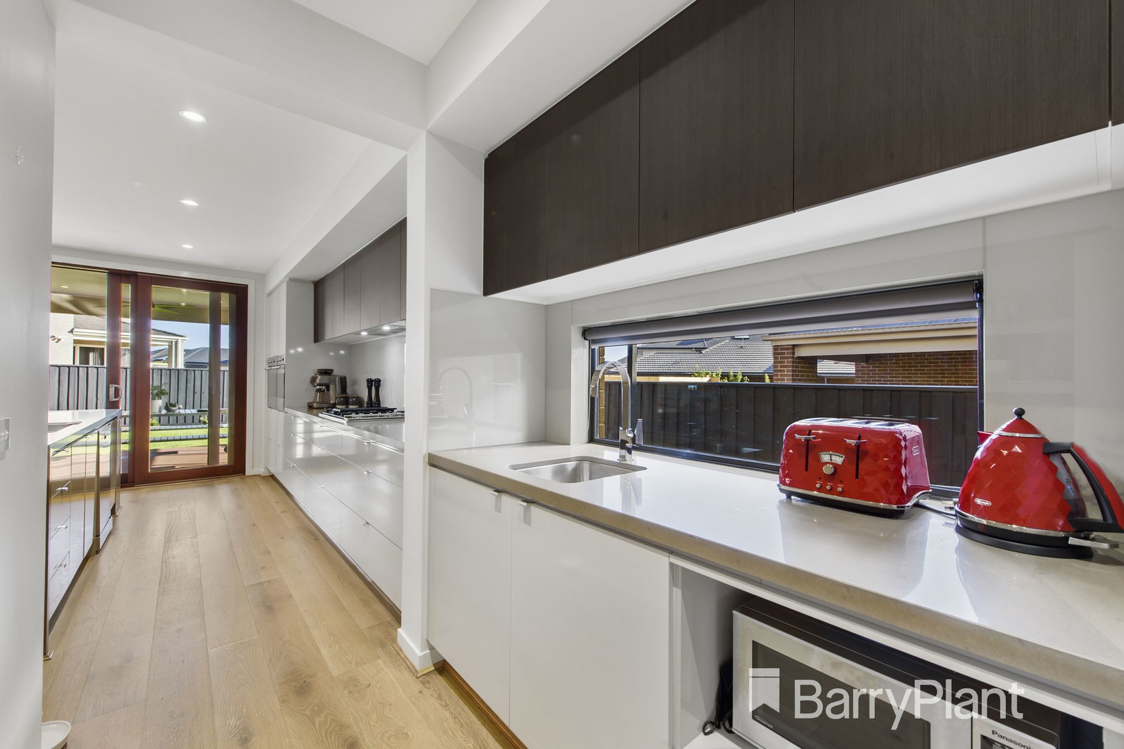 4 Pastille RoadManor Lakes, VIC 3024, Manor Lakes - Thumbnail 3