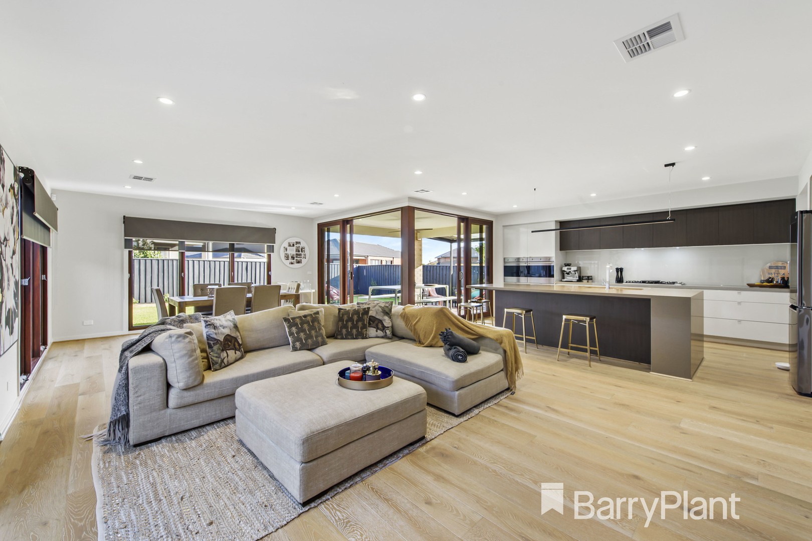 4 Pastille RoadManor Lakes, VIC 3024, Manor Lakes - Thumbnail 5