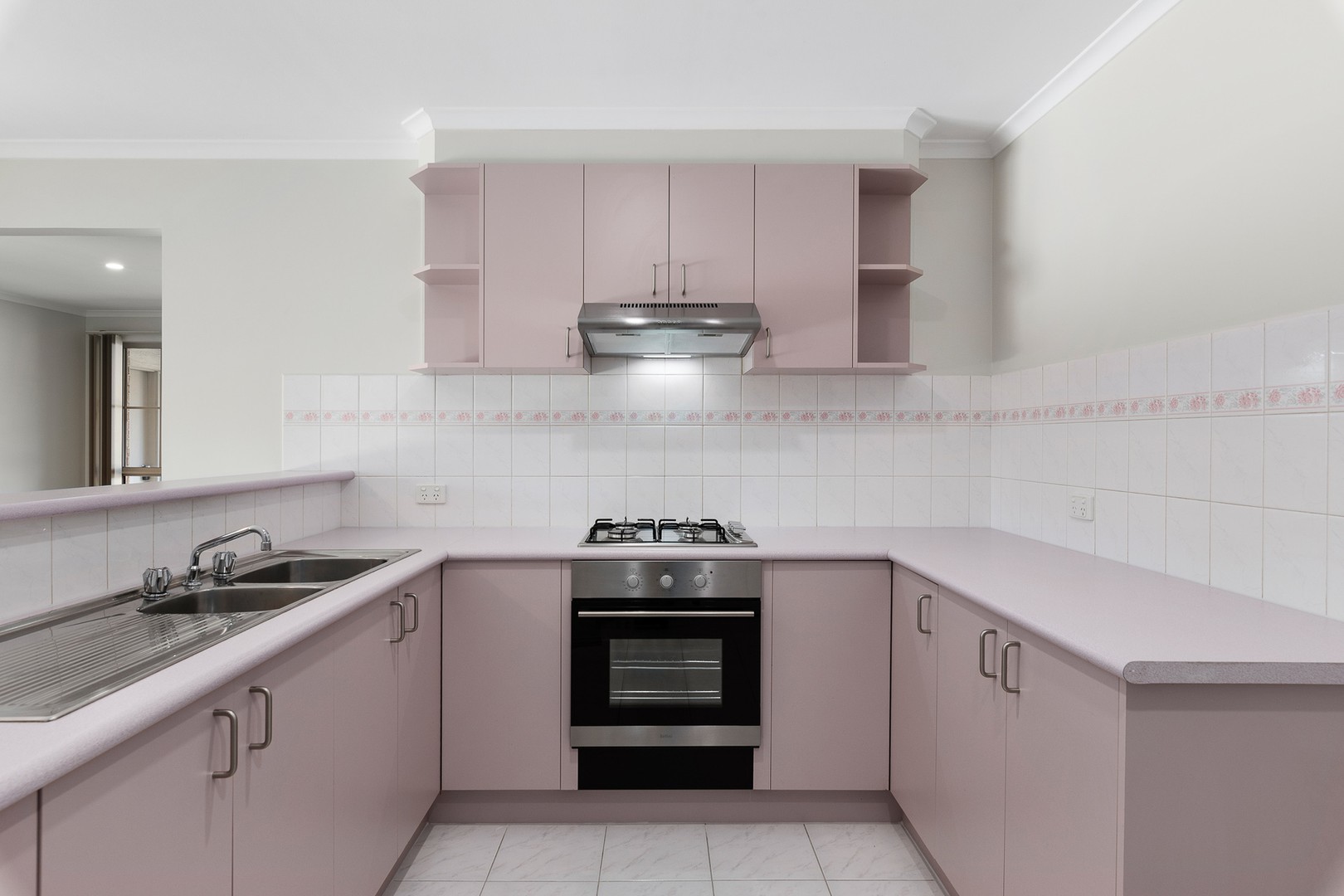 5 Tallangatta PlaceBerwick, VIC 3806, Berwick - Thumbnail 2