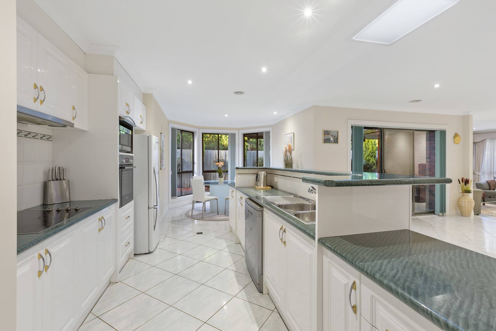 19 James CourtHillside, VIC 3037, Hillside - Thumbnail 3