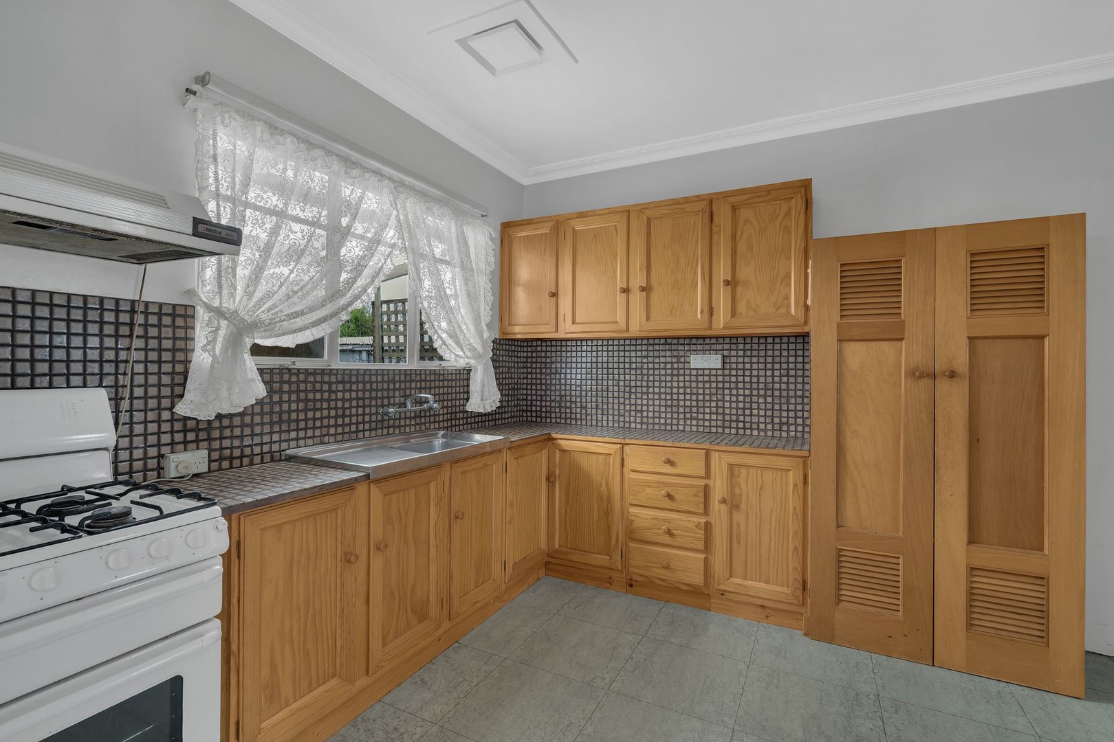 13 Crevelli StreetReservoir, VIC 3073, Reservoir - Thumbnail 4