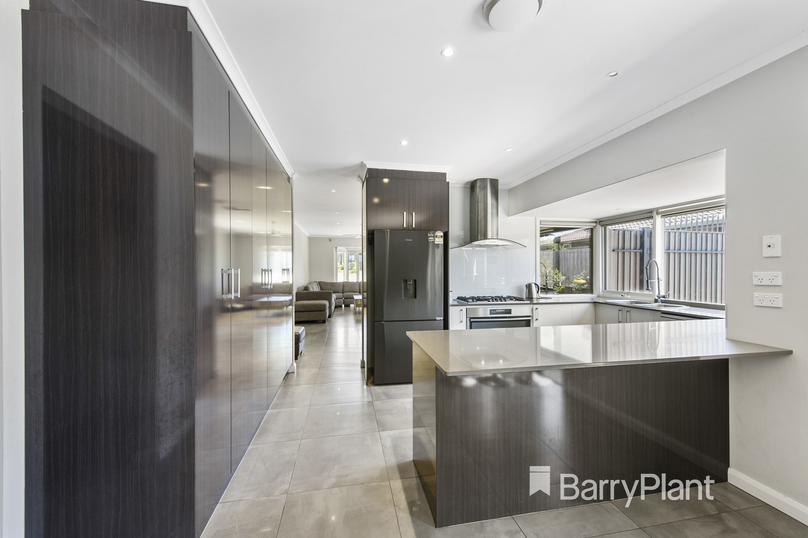 13 Rosslare CourtHoppers Crossing, VIC 3029, Hoppers Crossing - Thumbnail 2