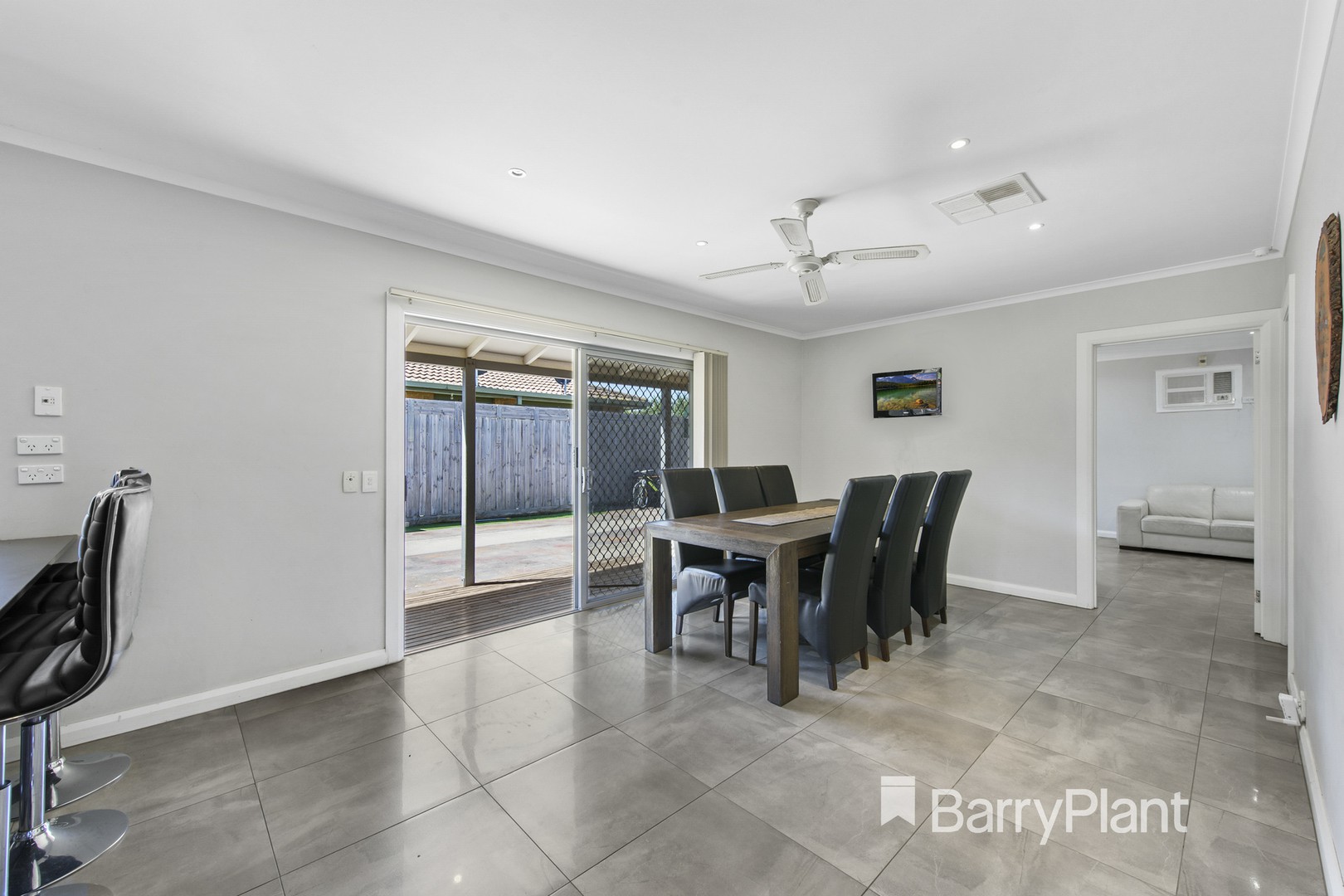 13 Rosslare CourtHoppers Crossing, VIC 3029, Hoppers Crossing - Thumbnail 4