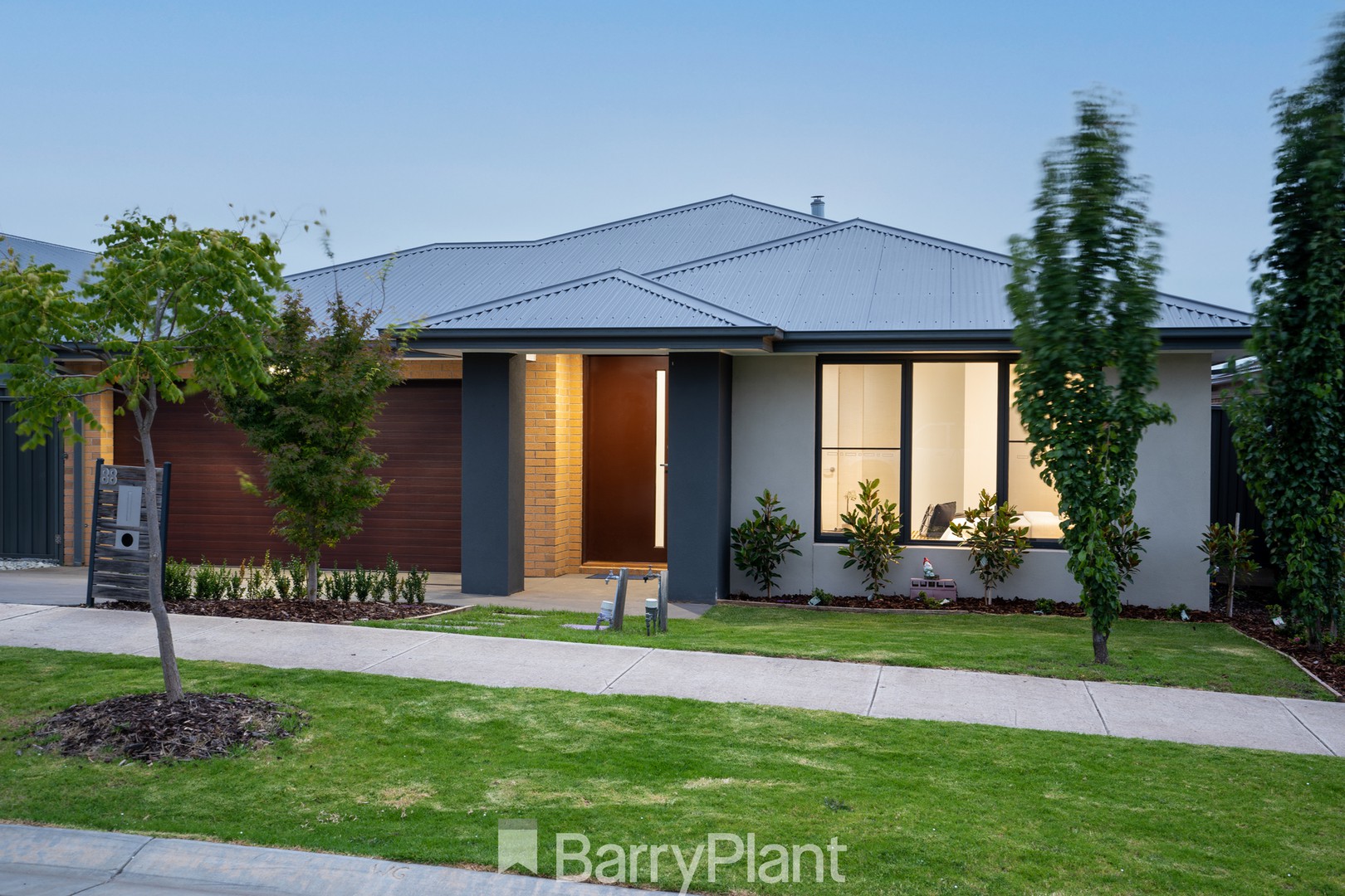 88 Frontier AvenueGreenvale, VIC 3059, Greenvale - Thumbnail 2