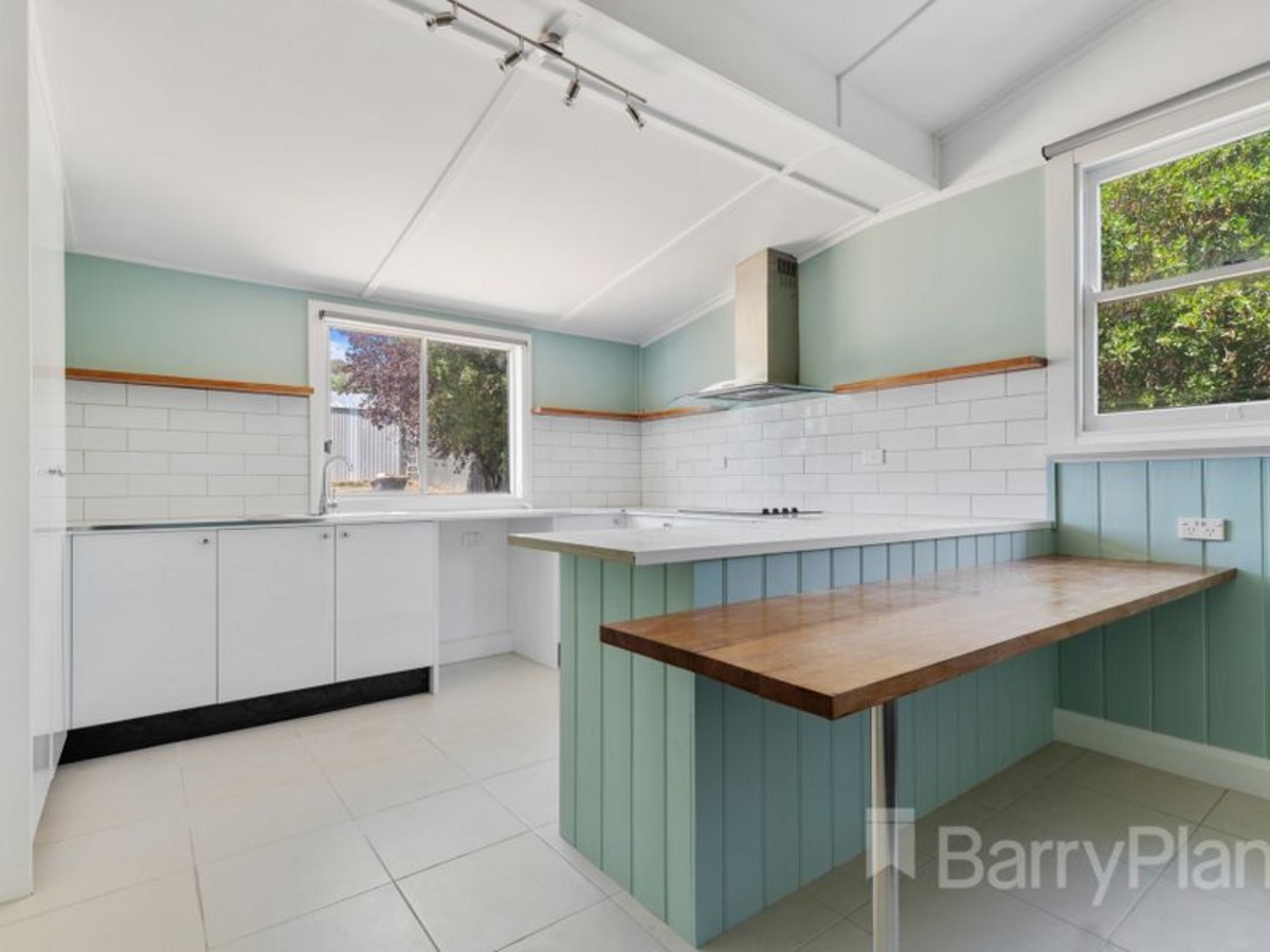44 Sutton RoadMaryborough, VIC 3465, Maryborough - Thumbnail 5