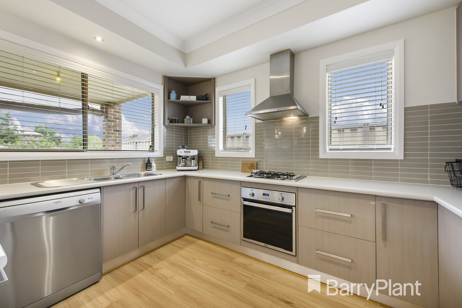 2/48 Brookfield AvenueBrookfield, VIC 3338, Brookfield - Thumbnail 5