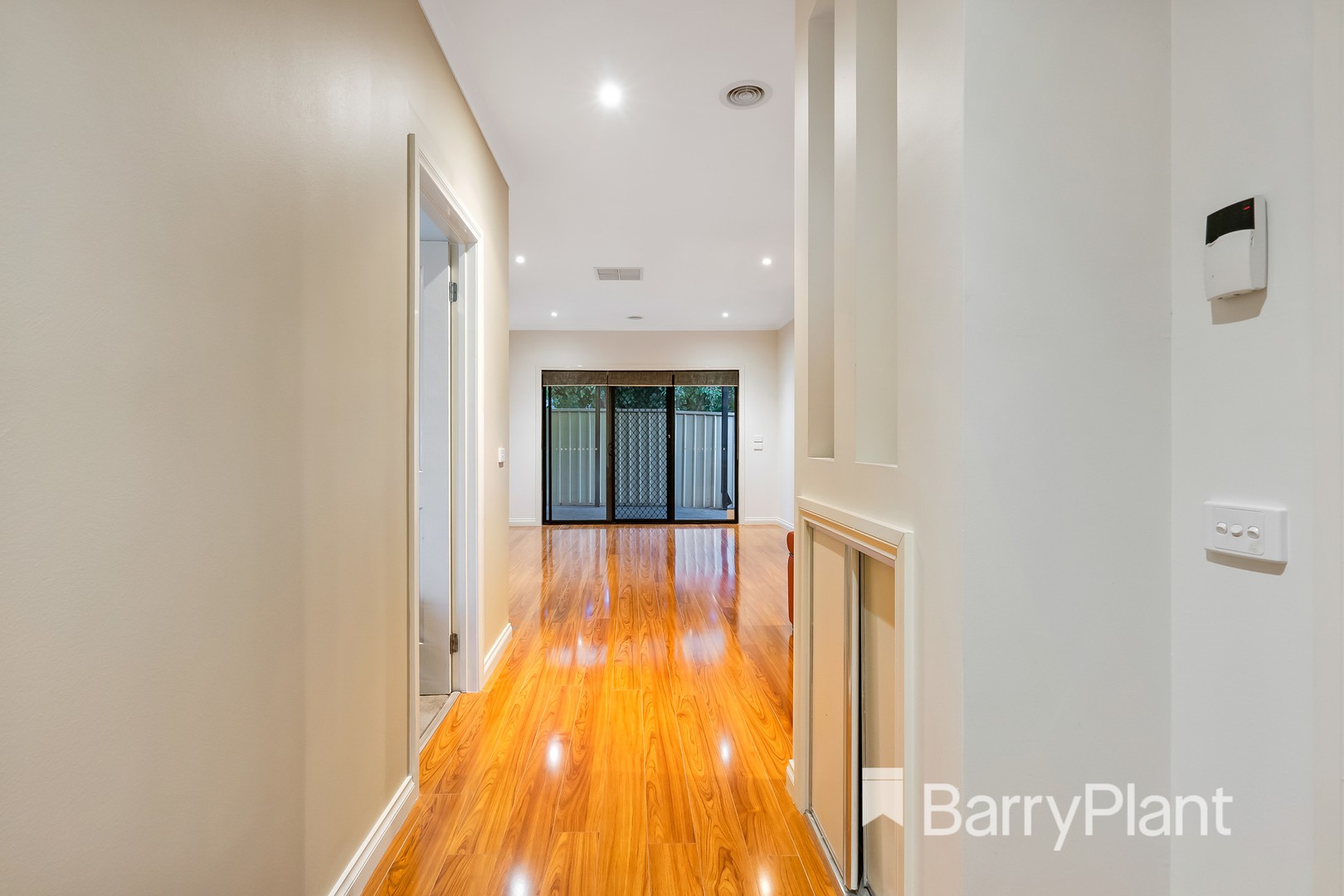 14A Lois StreetSt Albans, VIC 3021, St Albans - Thumbnail 5