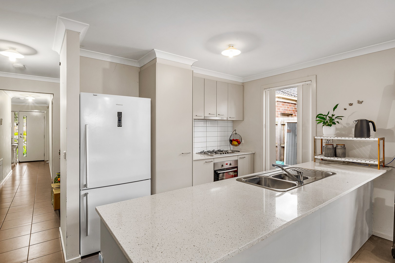 21 Meander Road, Doreen, VIC 3754 - Thumbnail 2 - 01/02/2021