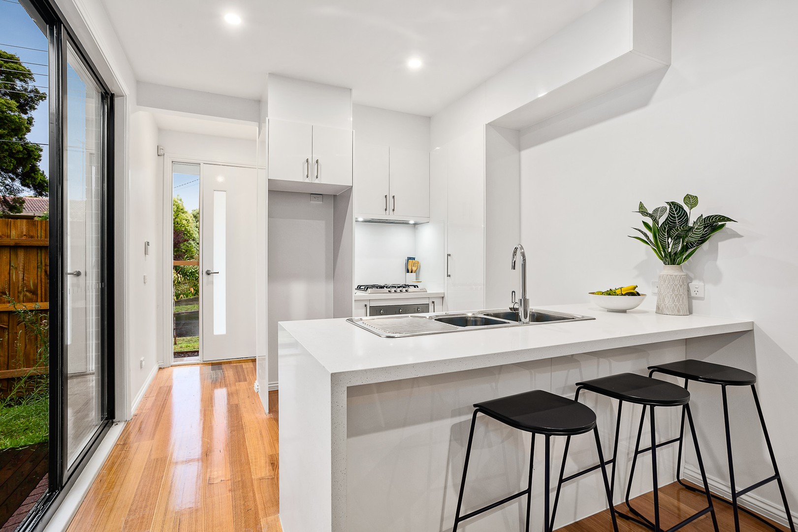 12 Saxon Street, Doncaster, VIC 3108, Doncaster - Thumbnail 3