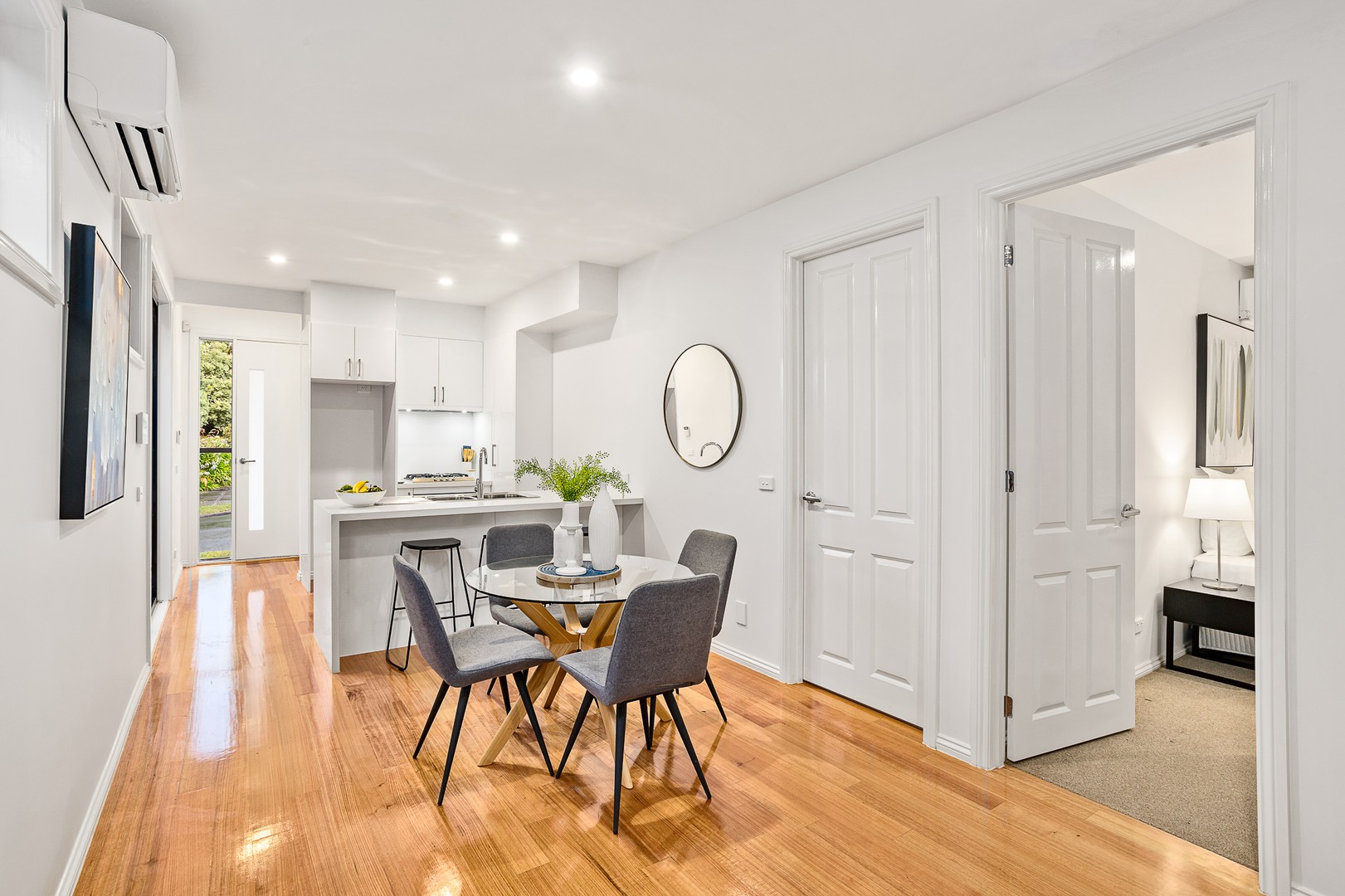 12 Saxon Street, Doncaster, VIC 3108, Doncaster - Thumbnail 4