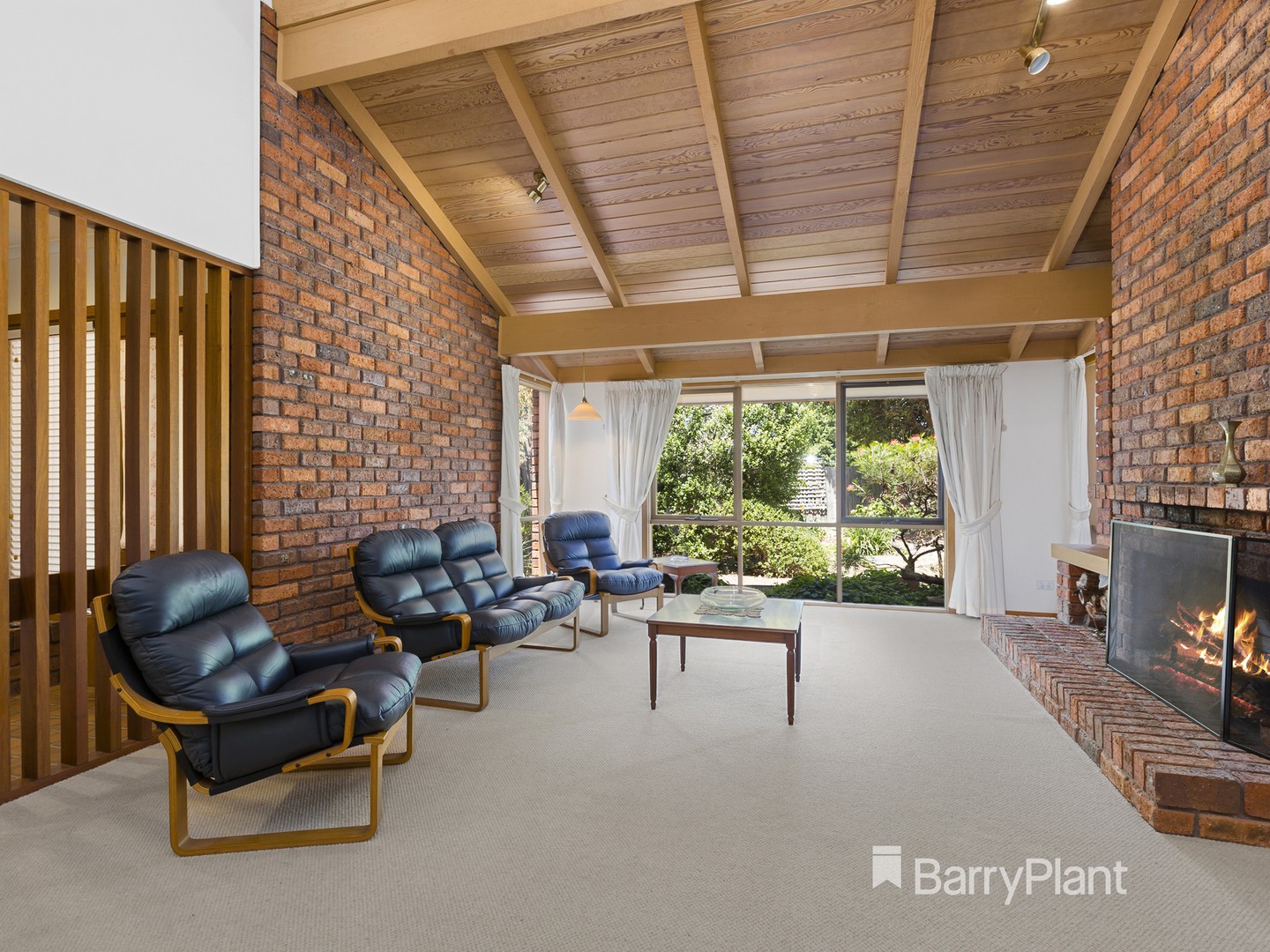8 Larkin Court, Doncaster East, VIC 3109, Doncaster East - Thumbnail 2