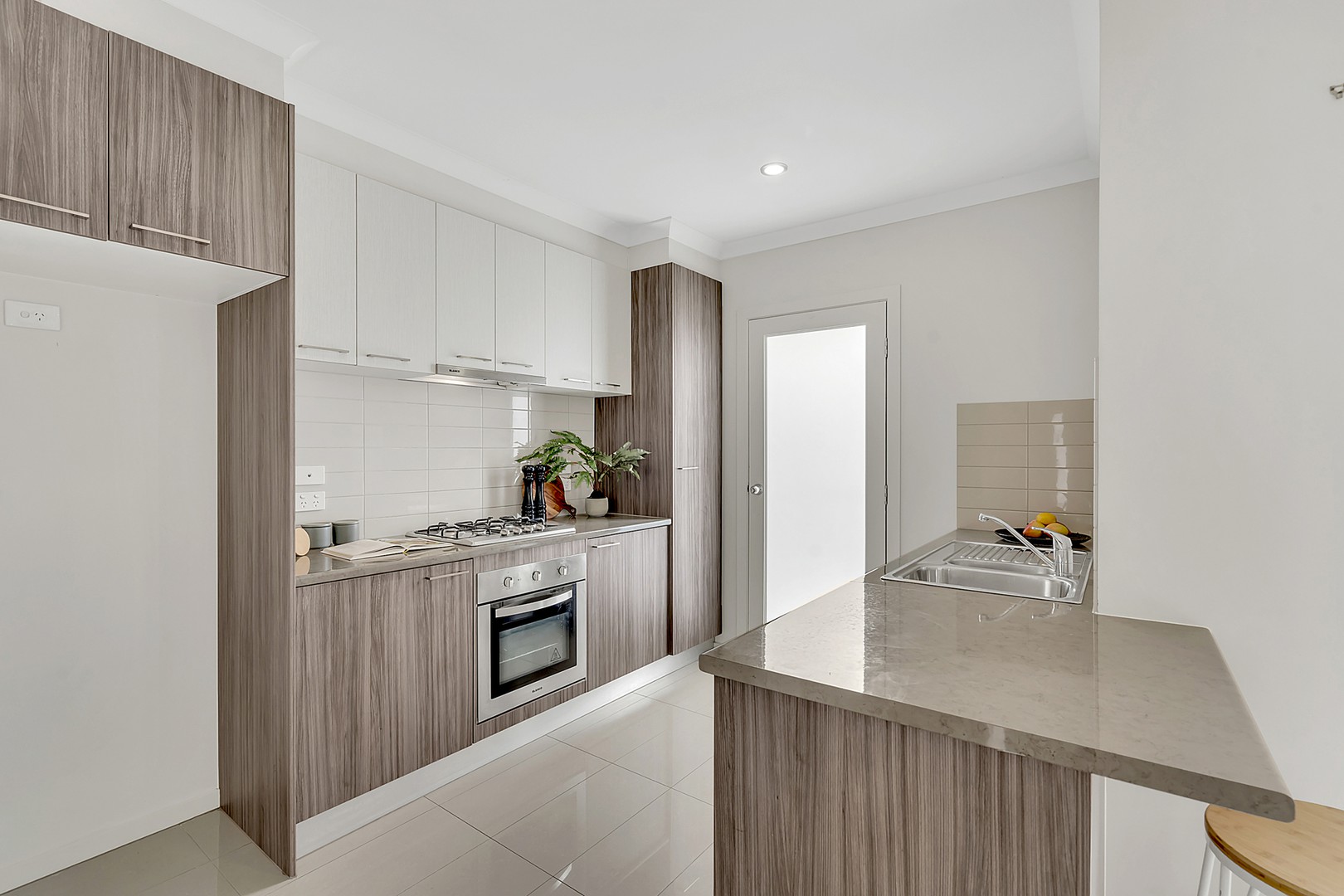 3/125 St Vigeons RoadReservoir, VIC 3073, Reservoir - Thumbnail 2
