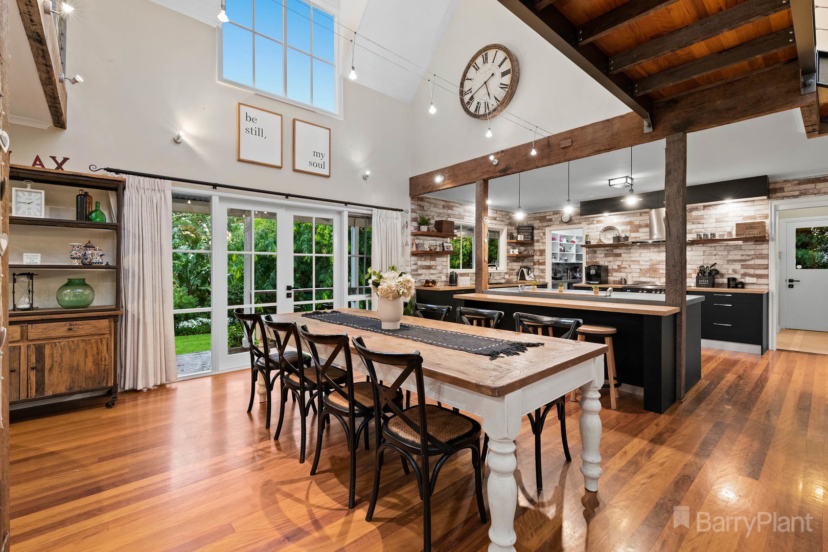 3 Angela CourtNarre Warren North, VIC 3804, Narre Warren North - Thumbnail 2