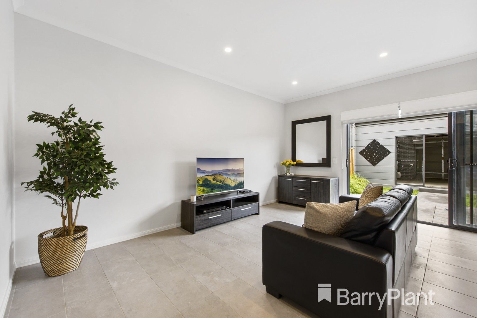 80 Treeve ParkwayWerribee, VIC 3030, Werribee - Thumbnail 4